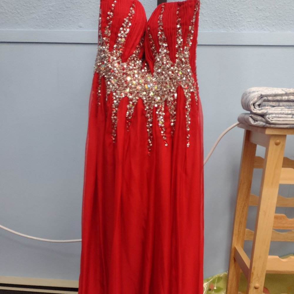 Splash, Red Sequined Floor Length Strapless Prom Dress, Size 0